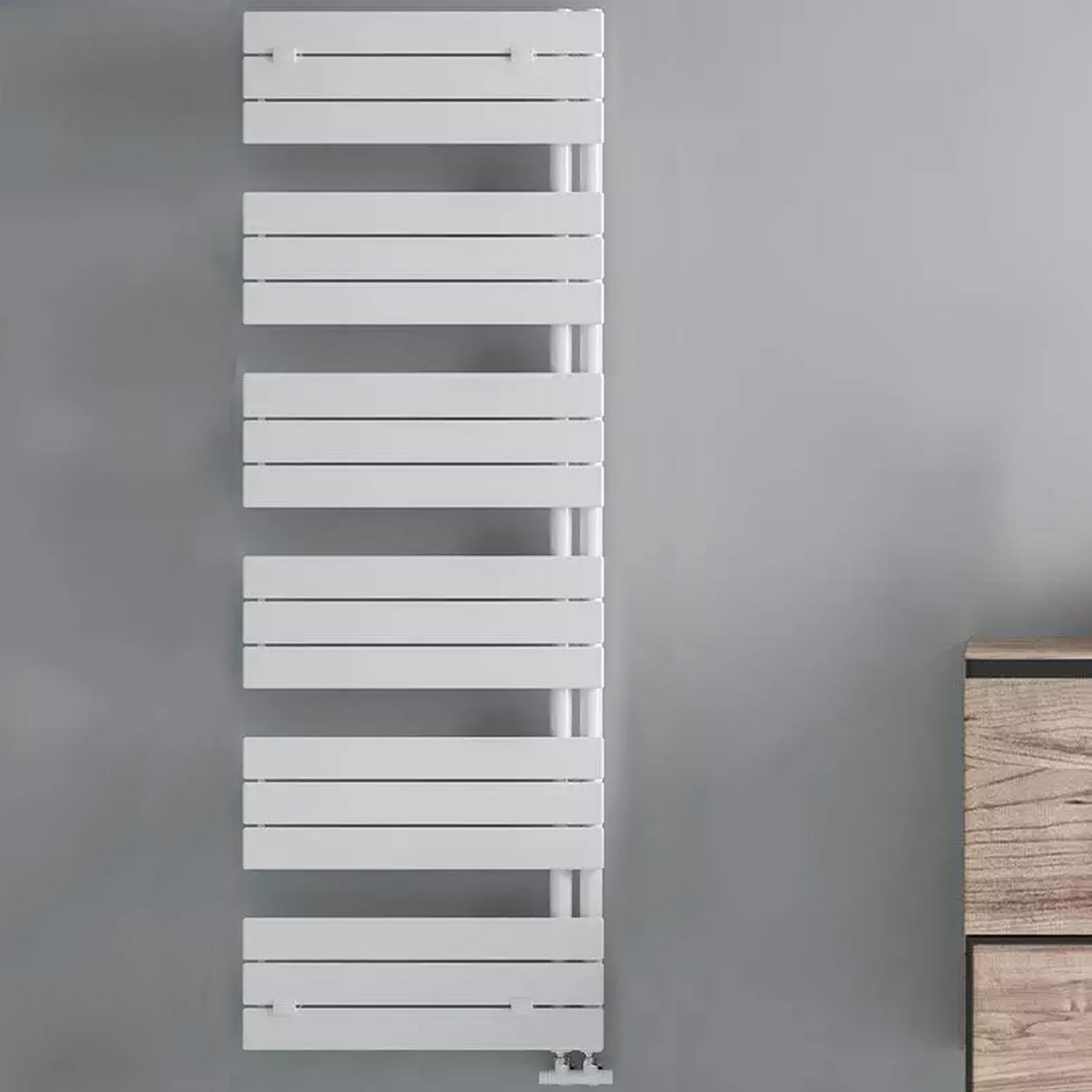 Termoarredo idraulico modello Alba di Lazzarini 1730x500 - Bianco by CeramicStore | Lo specialista del tuo bagno