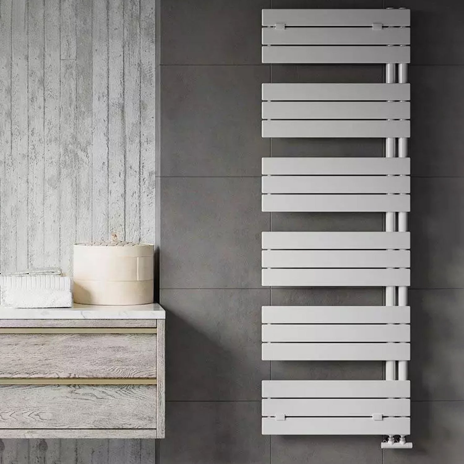  Termoarredo idraulico modello Alba di Lazzarini 1730x600 - Bianco by CeramicStore | Lo specialista del tuo bagno