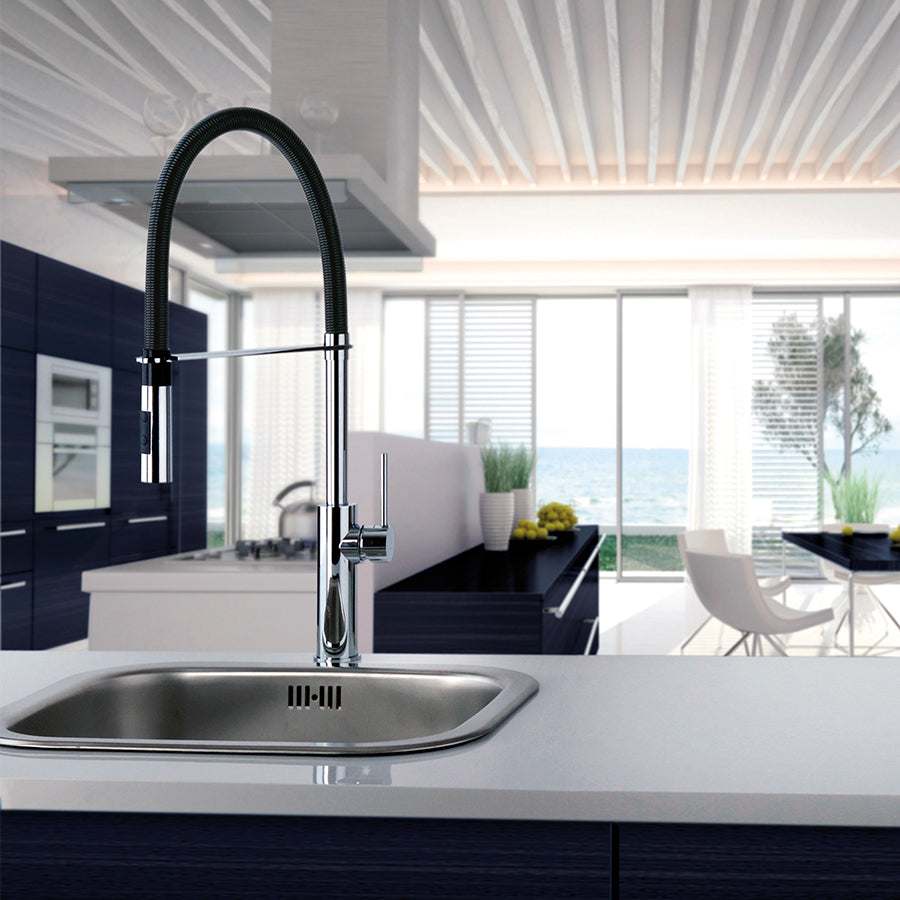  Miscelatore lavello cucina in ottone Paffoni Light Exclusive Edition con canna orientabile e doccia estraibile finitura cromo by CeramicStore | Lo specialista del tuo bagno