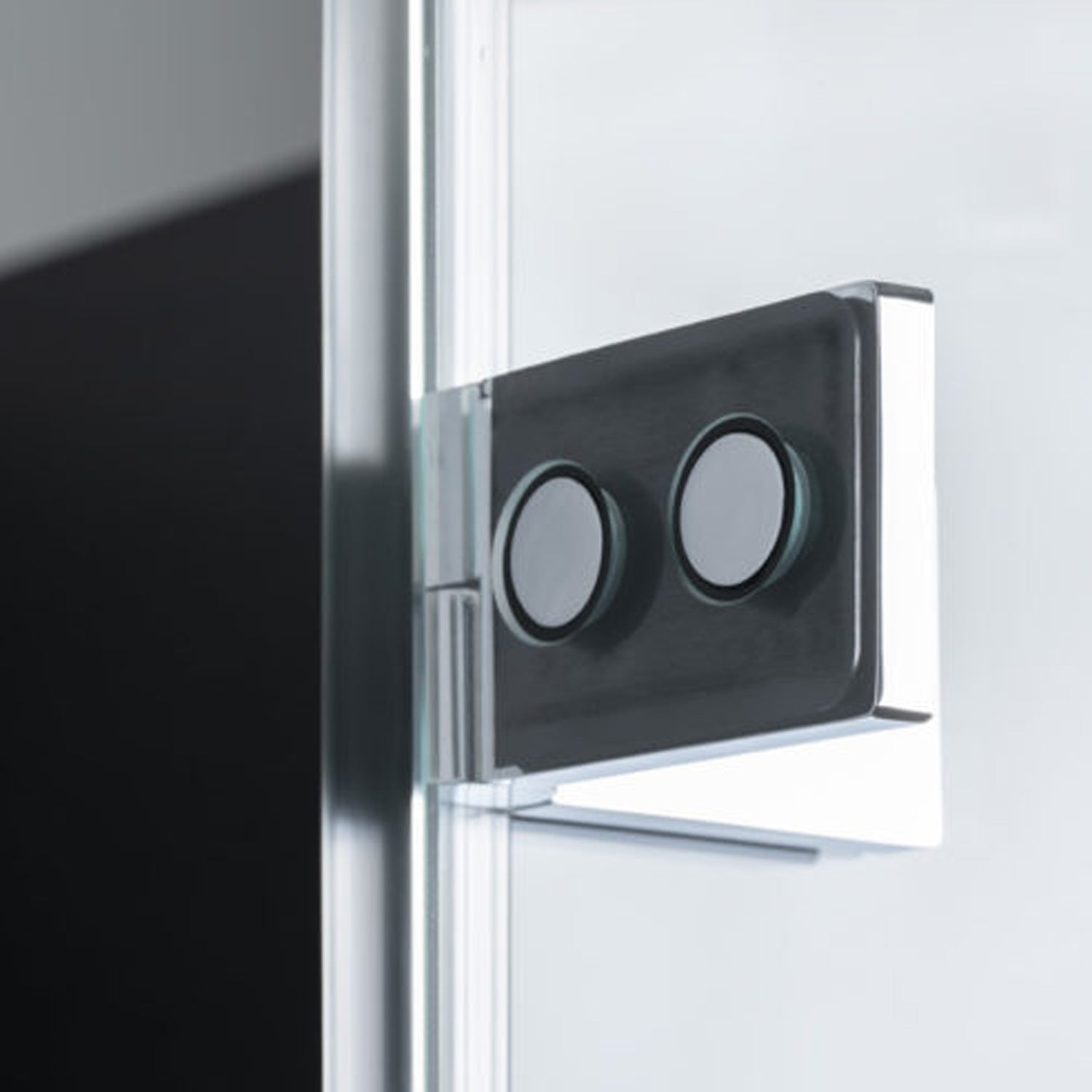  Box doccia a nicchia apertura a battente SINISTRA cm 75+70 modello Atlas in cristallo temperato mm 8 by CeramicStore | Lo specialista del tuo bagno