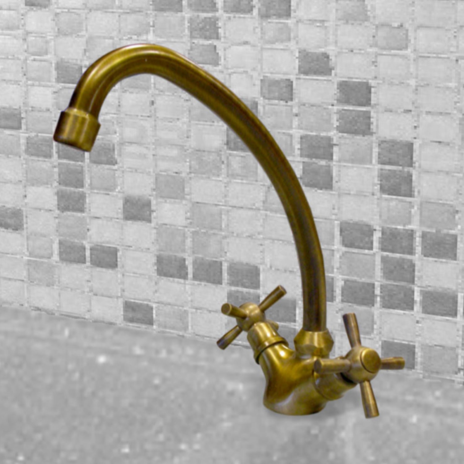 Miscelatore lavello da giardino in ottone brunito con attacco 1/2" per acqua calda e fredda by CeramicStore | Lo specialista del tuo bagno
