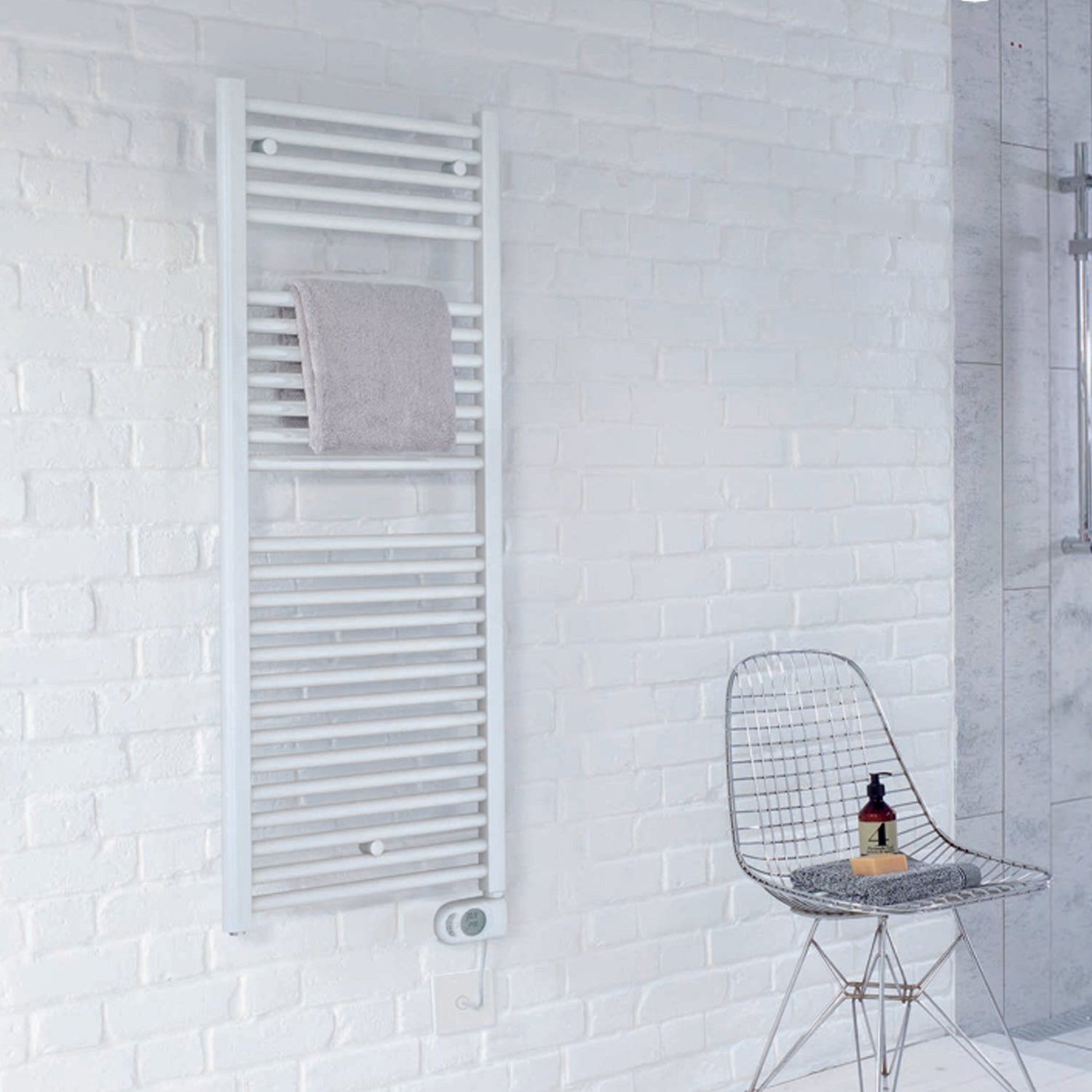 Termoarredo Elettrico Zehnder modello Aura H. 1540 - Cromato Lucido 400 Watt 3