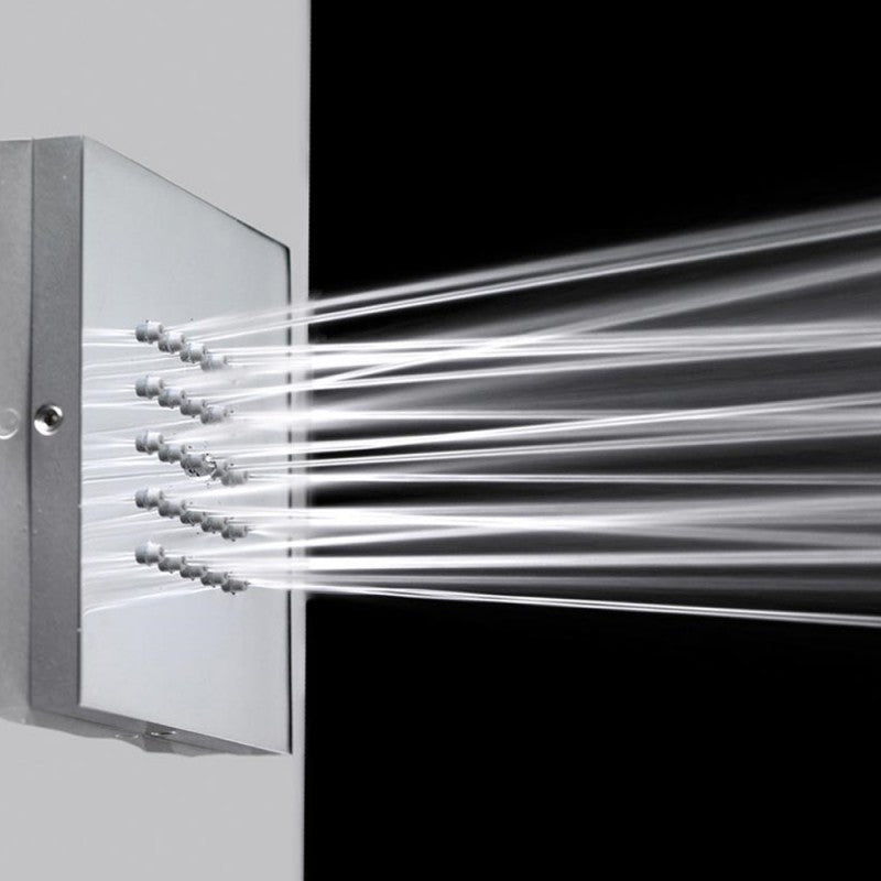 Soffione laterale quadrato per doccia Wellness Bossini Cubic Flat con ugelli anticalcare by CeramicStore | Lo specialista del tuo bagno