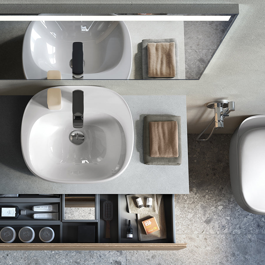  Lavabo sospeso ovale modello Illusion Rak Ceramics cm 65x44 by CeramicStore | Lo specialista del tuo bagno