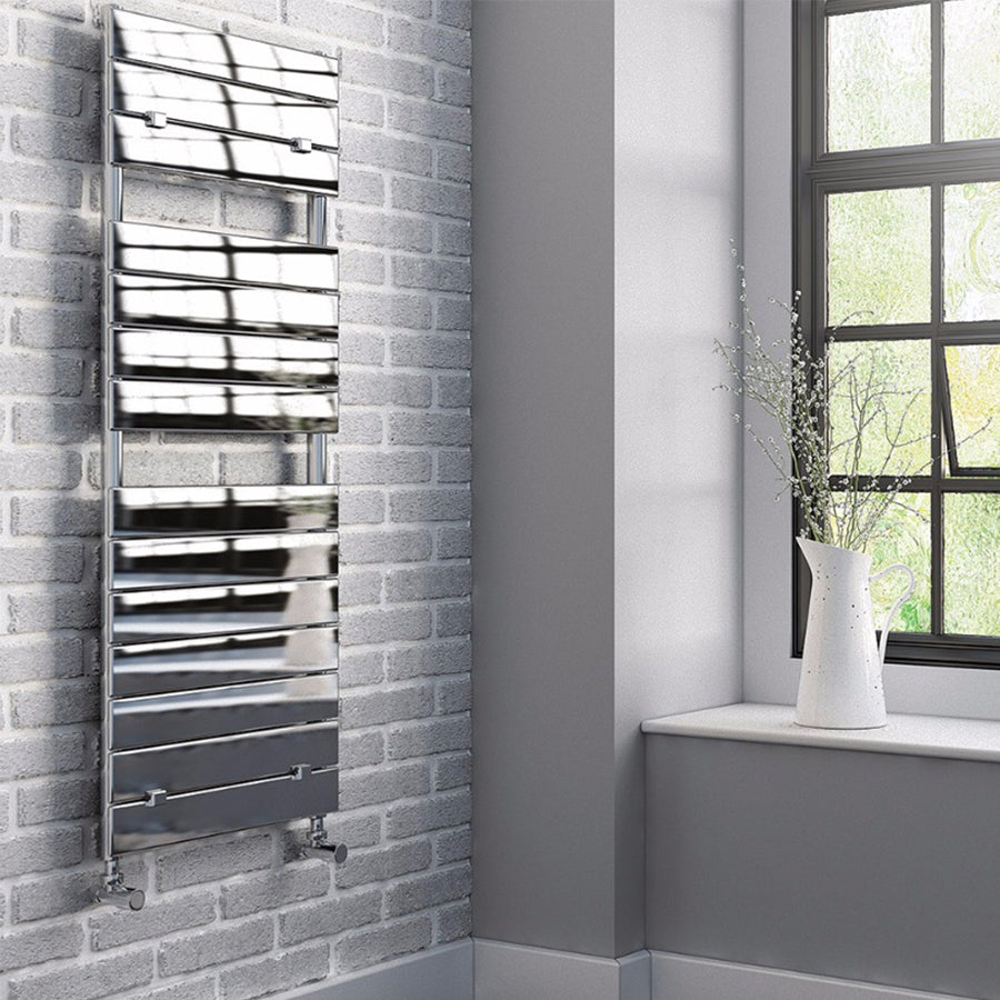 Termoarredo scaldasalviette Lazzarini Palermo 1213x500 interasse 450 cromato by CeramicStore | Lo specialista del tuo bagno