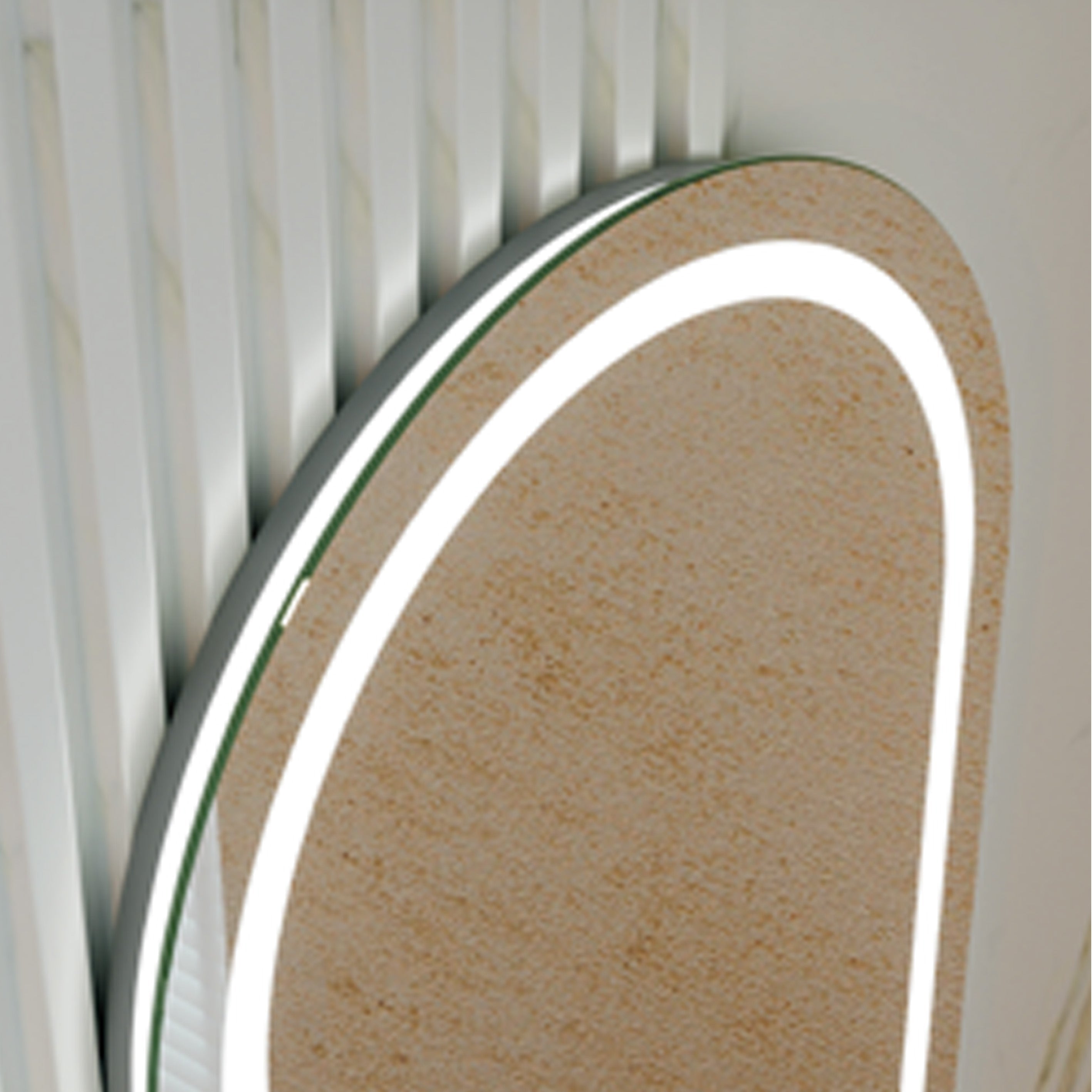  Specchio ovale doppia illuminazione Eterea 50x80 con antifog manuale e 3 tonalità di luce by CeramicStore | Lo specialista del tuo bagno