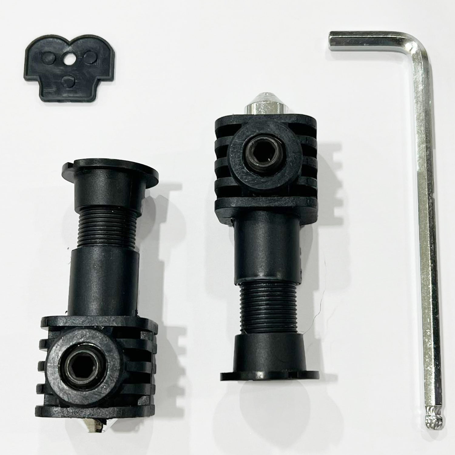 Kit di fissaggio per installazione di wc o bidet sospeso Domus Falerii by CeramicStore | Lo specialista del tuo bagno