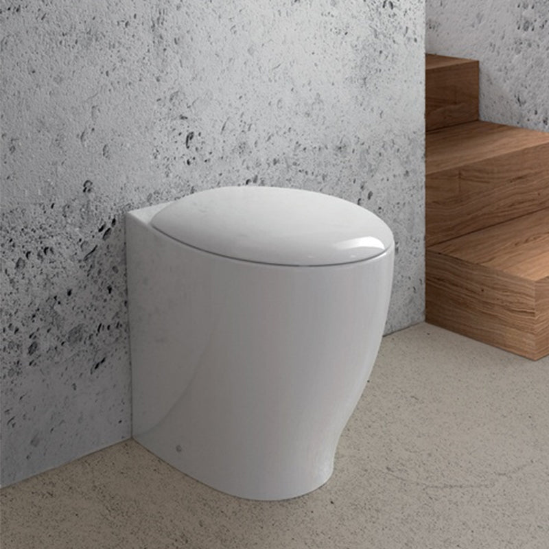 WC filo muro con profonditàÂ ridotta di 48 cm Domus Falerii Mascalzone con sedile normal close