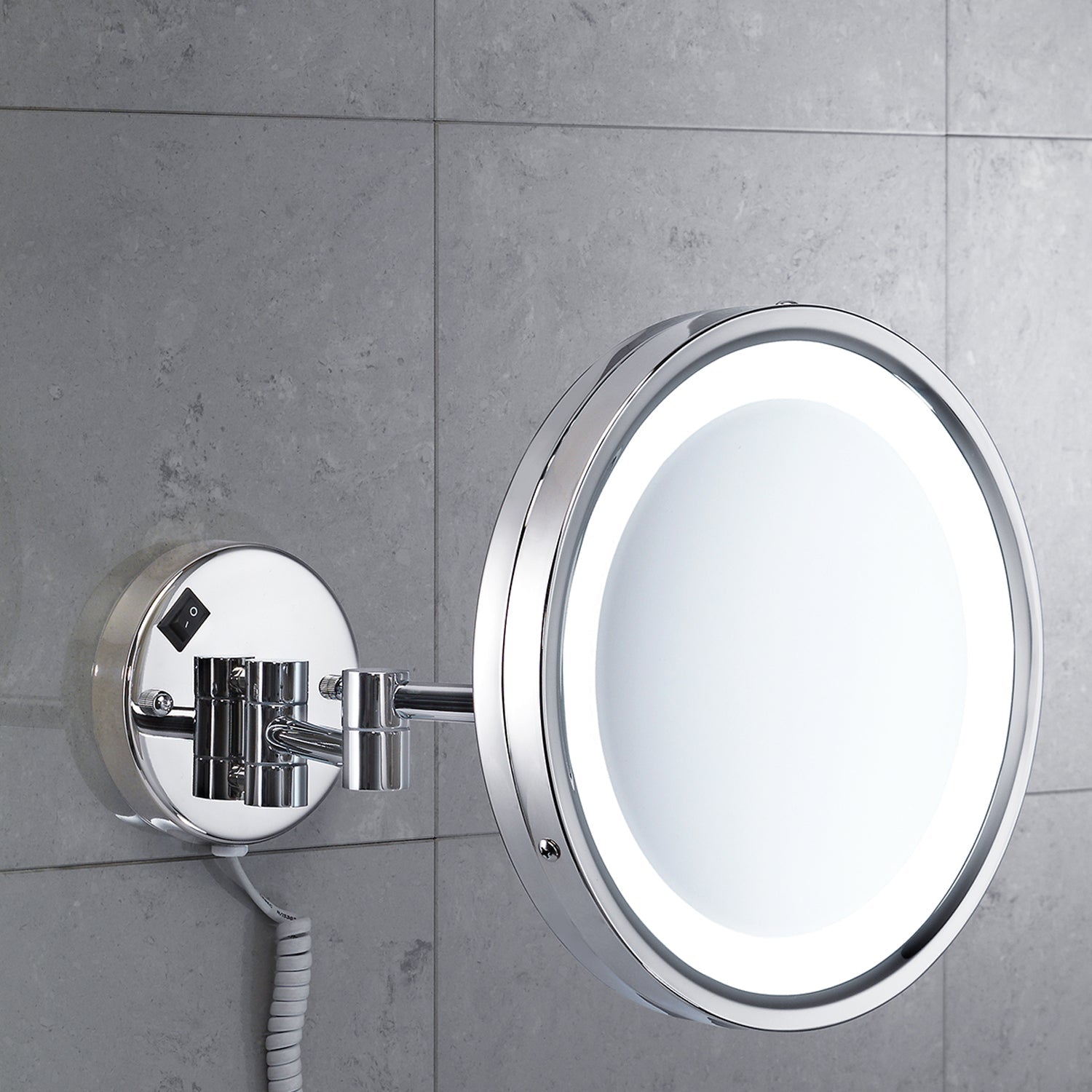  Specchio ingranditore Vincent 5X da muro con luce LED - Cromato by CeramicStore | Lo specialista del tuo bagno
